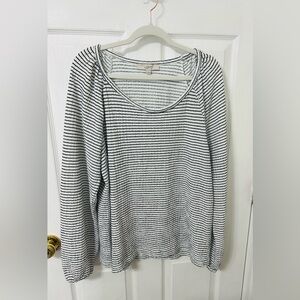 LOFT Women's Navy and White Striped shirt